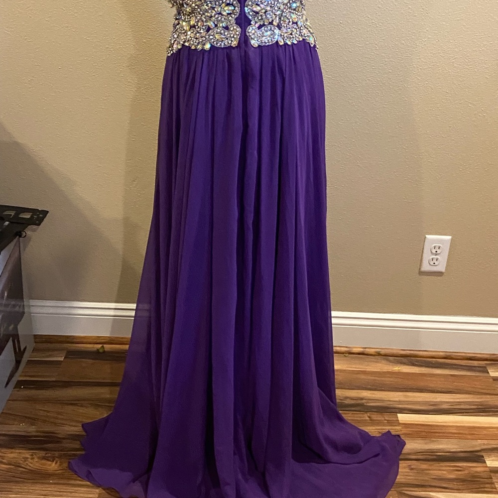 Purple Tony Bowl’s dress - Picture 3 of 5